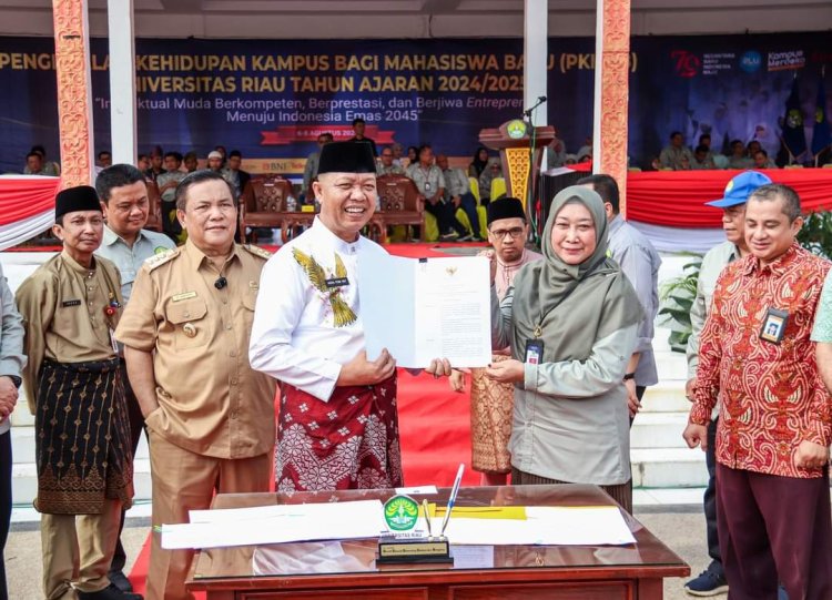Pemko Pekanbaru Hibahkan Aset Lahan untuk Fakultas Kedokteran UNRI dalam Acara PKKMB