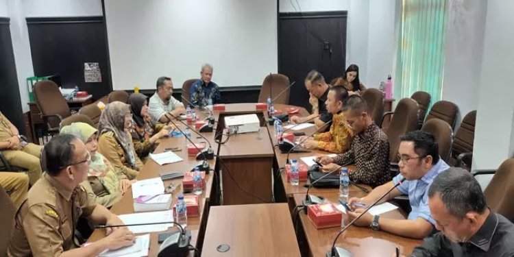 Komisi IV DPRD Pekanbaru Panggil PT Sumatera Kemasindo Terkait Dugaan Pencemaran Limbah