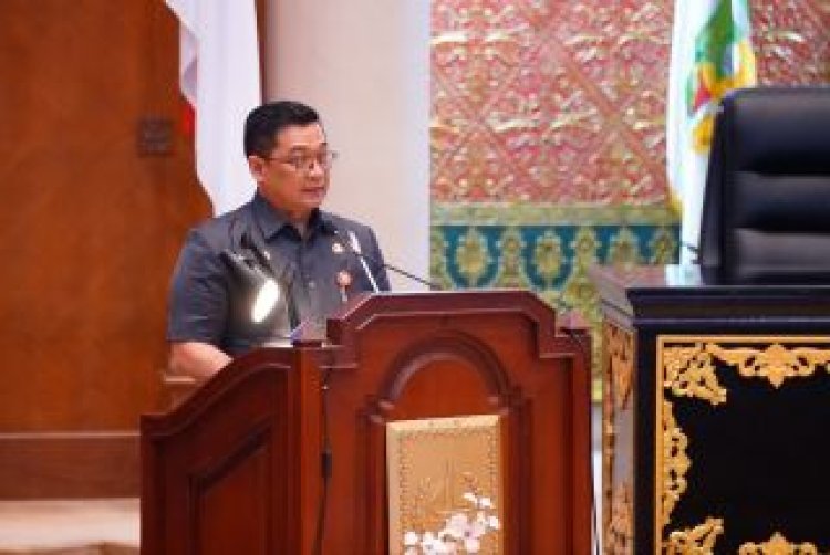 DPRD Riau Bahas Ranperda Keterbukaan Informasi Publik dan Ketahanan Keluarga