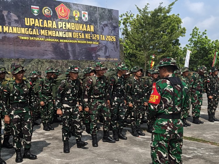 150 Personil Tim Satgas TMMD Ke 129 Kodim 0313/ KPR Laksanakan Serpras Menuju Pangkalan Terap